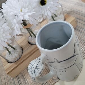 Disney Star Wars Galaxy's Edge R2D2 BATUU MILLENNIUM FALCON Coffee